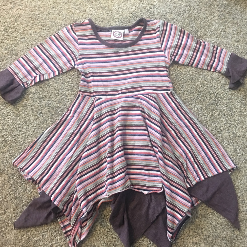 Lilli Lovebird-Spring handkerchief hem dress